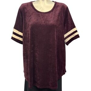 Maurices 24/7 sz 2 Velvet T-Shirt Top Women's Burgundy Cream Stripe Short Sleeve